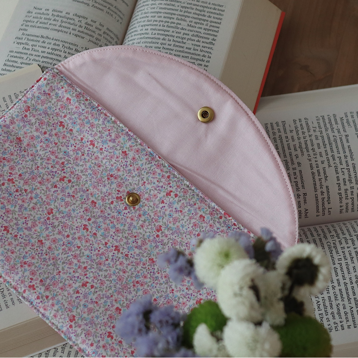 la POCHETTE pour LIVRES - Giverny