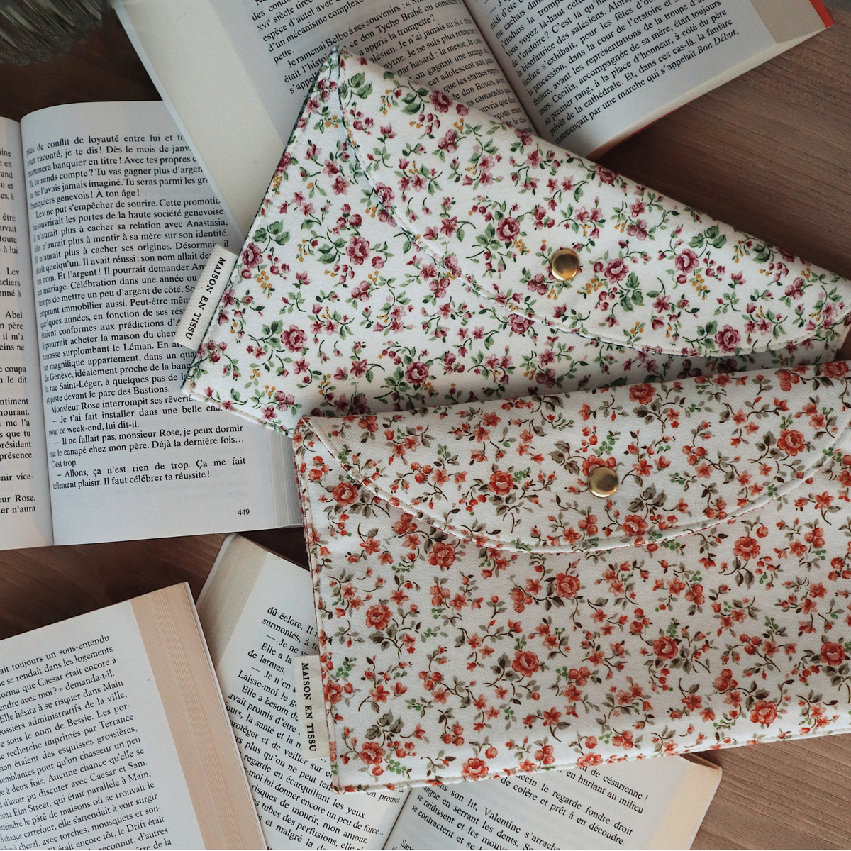la POCHETTE pour LIVRES - Tyrell Pourpre